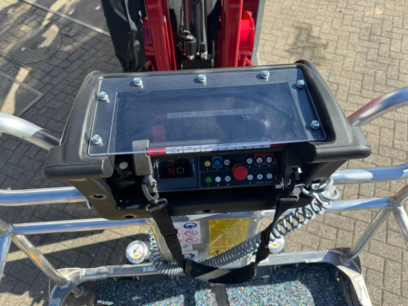 Novu Zglobna platforma Hinowa Lightlift 20.10: slika 7 Novu Zglobna platforma Hinowa Lightlift 20.10: slika 7