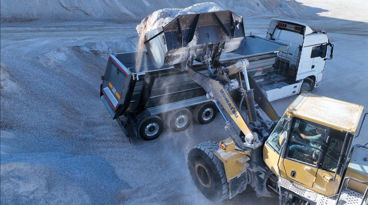 FESAN 2025 - Prikolica istovarivača: slika 3 FESAN 2025 - Prikolica istovarivača: slika 3