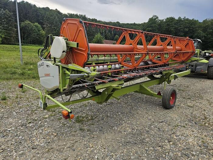Claas V540 Vario - Prednji deo kombajna: slika 5 Claas V540 Vario - Prednji deo kombajna: slika 5