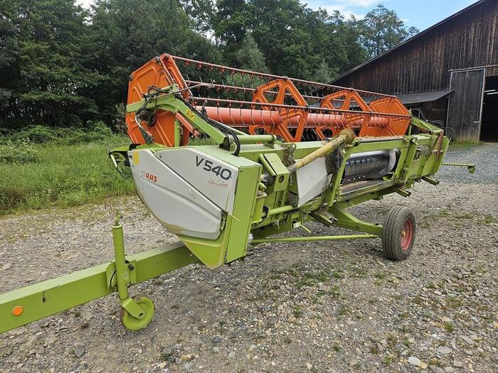 Claas V540 Vario - Prednji deo kombajna: slika 3 Claas V540 Vario - Prednji deo kombajna: slika 3