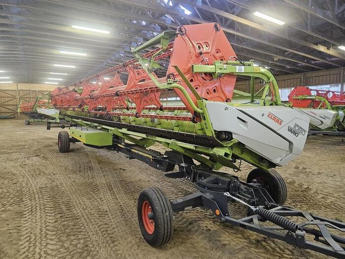 Claas Vario 1080 - Prednji deo kombajna: slika 1 Claas Vario 1080 - Prednji deo kombajna: slika 1