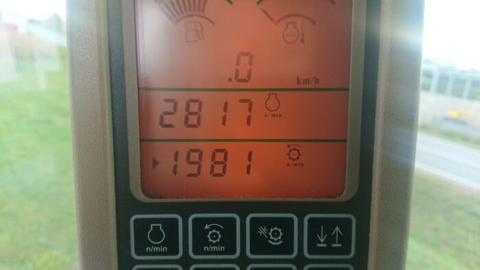 John Deere C 670 - Kombinovani kombajn: slika 4 John Deere C 670 - Kombinovani kombajn: slika 4