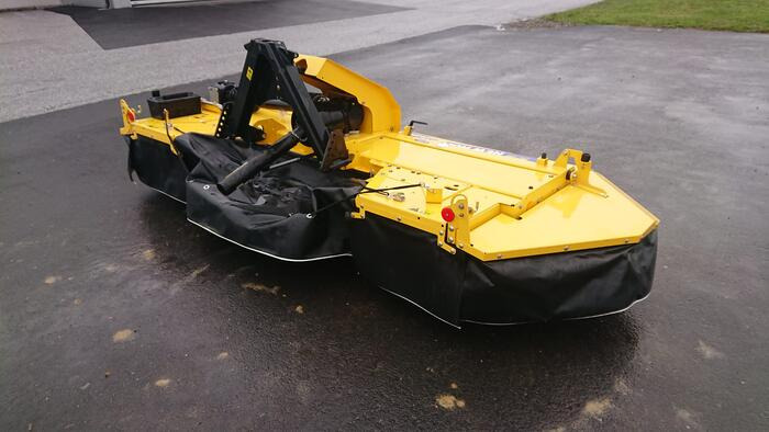 New Holland DuraDisc F 300 - Kosačica: slika 3 New Holland DuraDisc F 300 - Kosačica: slika 3