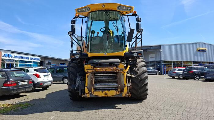 New Holland FR 9060 - Kombajn za stočnu hranu: slika 2 New Holland FR 9060 - Kombajn za stočnu hranu: slika 2