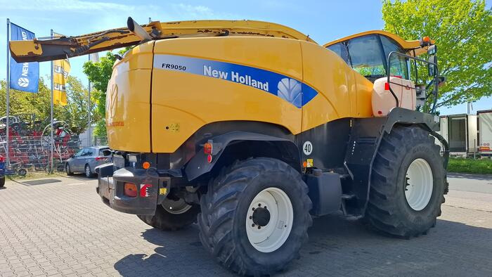 New Holland FR 9060 - Kombajn za stočnu hranu: slika 4 New Holland FR 9060 - Kombajn za stočnu hranu: slika 4