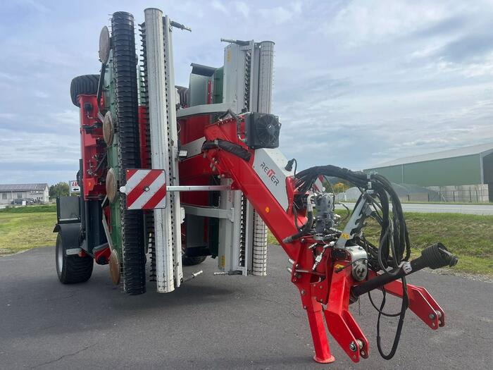 R9 profi Type 820 - Prevrtač/ Grabuljač: slika 3 R9 profi Type 820 - Prevrtač/ Grabuljač: slika 3