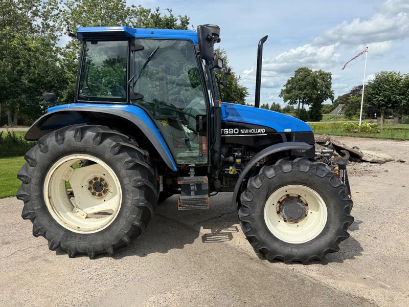 New Holland TS90 TS 90 FH FA Trekker EX OVERHEID - Traktor: slika 3 New Holland TS90 TS 90 FH FA Trekker EX OVERHEID - Traktor: slika 3
