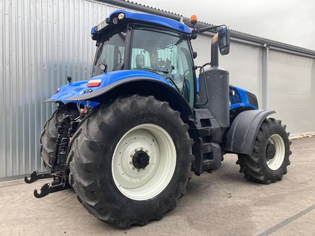 New Holland T 8.320 AC - Traktor: slika 3 New Holland T 8.320 AC - Traktor: slika 3