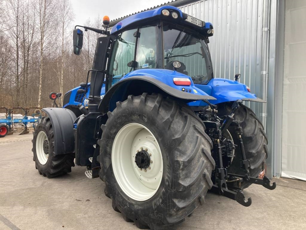 Traktor New Holland T 8.320 AC: slika 8