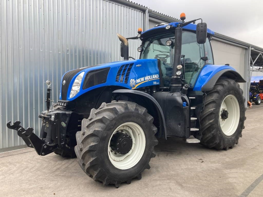 Traktor New Holland T 8.320 AC: slika 7