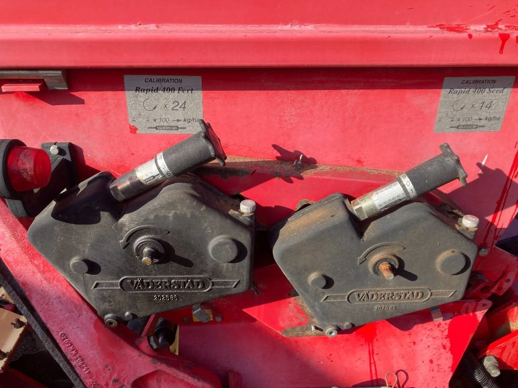 Kombinovana mašina za setvu Vaderstad Rapid 400C: slika 12 Kombinovana mašina za setvu Vaderstad Rapid 400C: slika 12