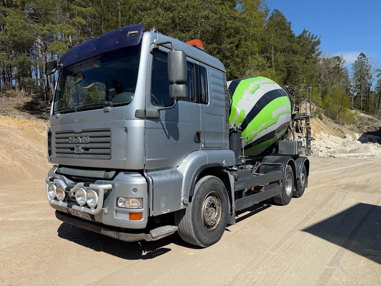 Betongbil MAN TGA 26.390 6X2-2 BL -2006 - Mikser za beton: slika 1 Betongbil MAN TGA 26.390 6X2-2 BL -2006 - Mikser za beton: slika 1
