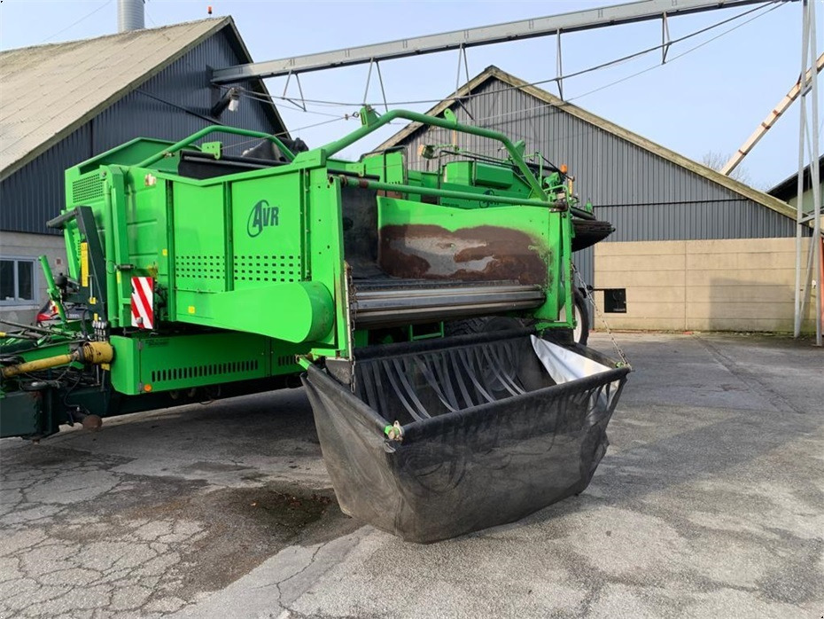 Kombajn za krompir AVR
8200 Spirit Ekstra aksel med hjultræk: slika 7