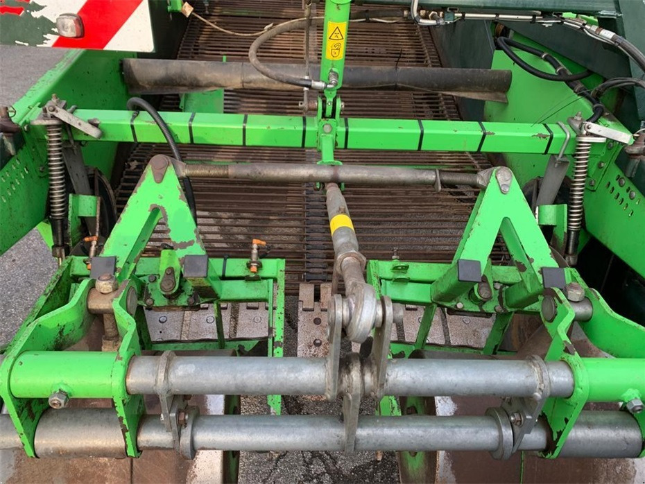 Kombajn za krompir AVR
8200 Spirit Ekstra aksel med hjultræk: slika 10