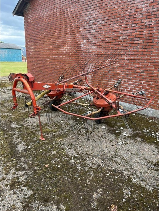Kuhn GSR 25 N - Prevrtač/ Grabuljač: slika 1 Kuhn GSR 25 N - Prevrtač/ Grabuljač: slika 1