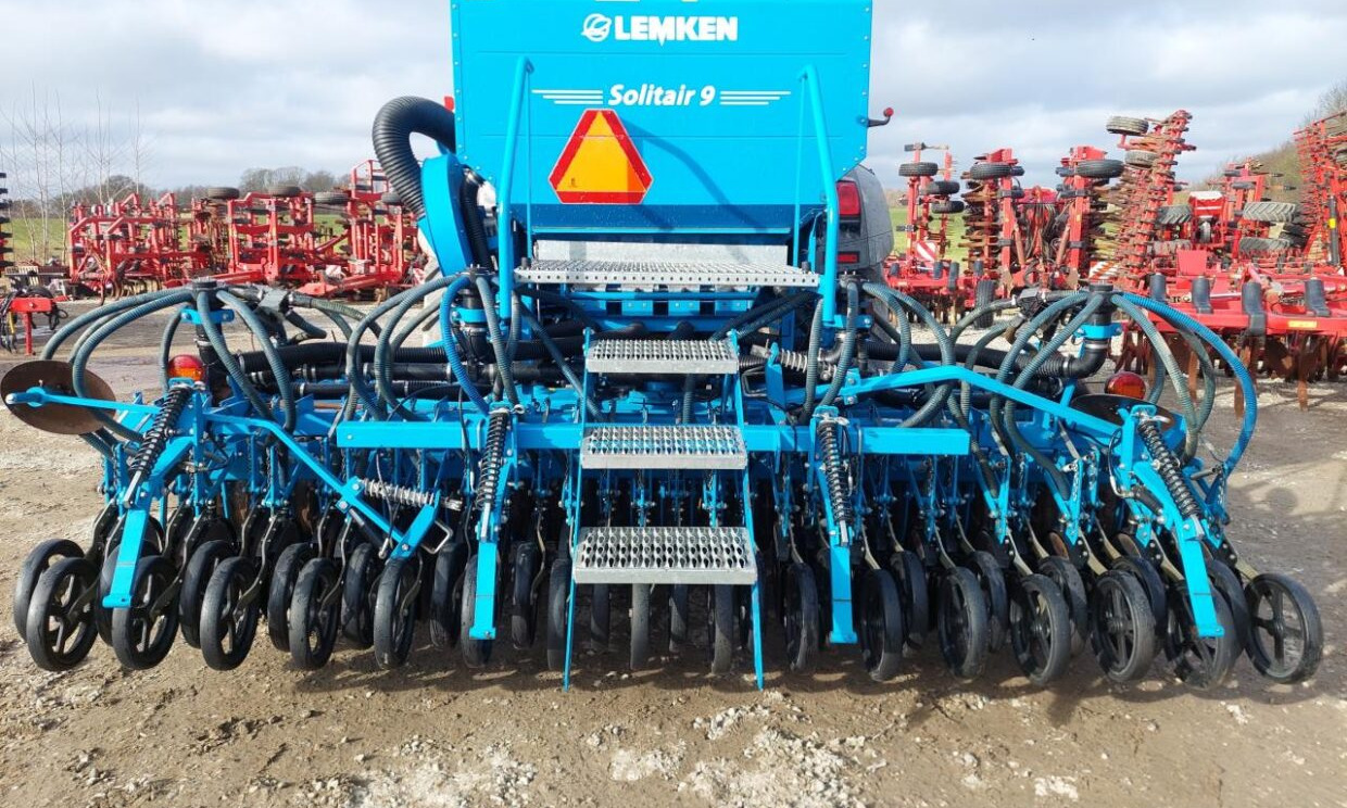 Lemken Zirkon 10/400 - Solitair 9-400 - Kombinovana mašina za setvu: slika 3 Lemken Zirkon 10/400 - Solitair 9-400 - Kombinovana mašina za setvu: slika 3