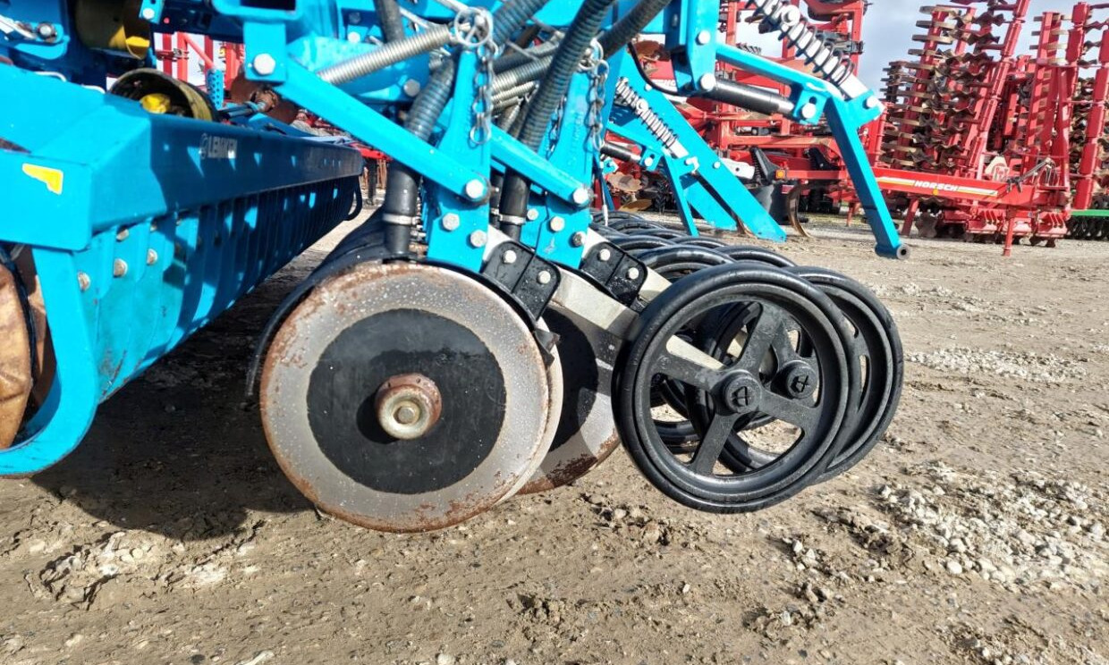 Lemken Zirkon 10/400 - Solitair 9-400 - Kombinovana mašina za setvu: slika 5 Lemken Zirkon 10/400 - Solitair 9-400 - Kombinovana mašina za setvu: slika 5