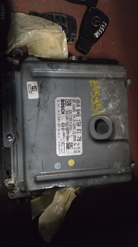 MERCEDES-BENZ SPRIDER - Upravljačka jedinica za Dostavno vozilo: slika 4 MERCEDES-BENZ SPRIDER - Upravljačka jedinica za Dostavno vozilo: slika 4