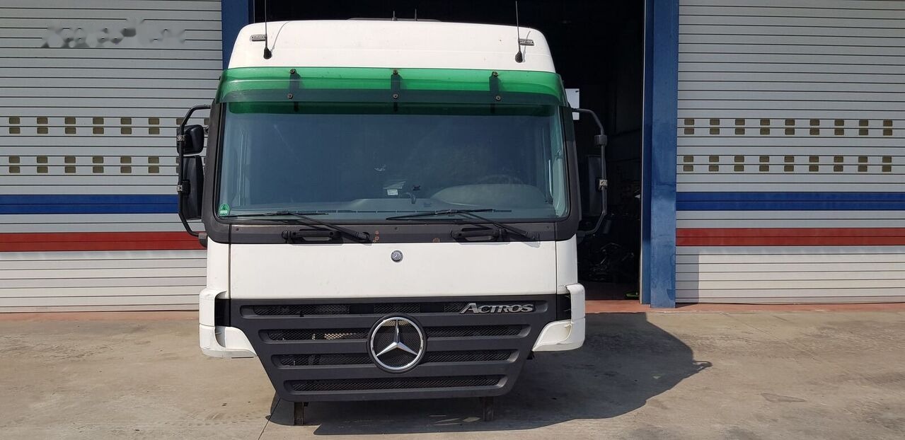 Kabina za Kamion Mercedes-Benz ACTROS MP2: slika 9