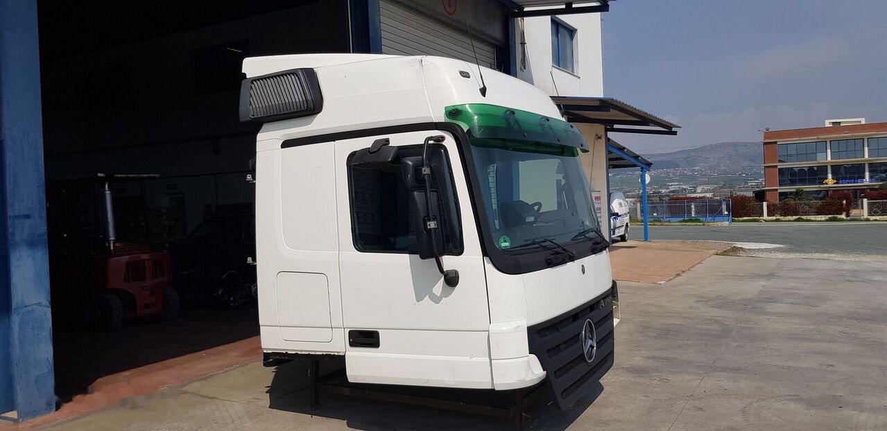 Kabina za Kamion Mercedes-Benz ACTROS MP2: slika 14