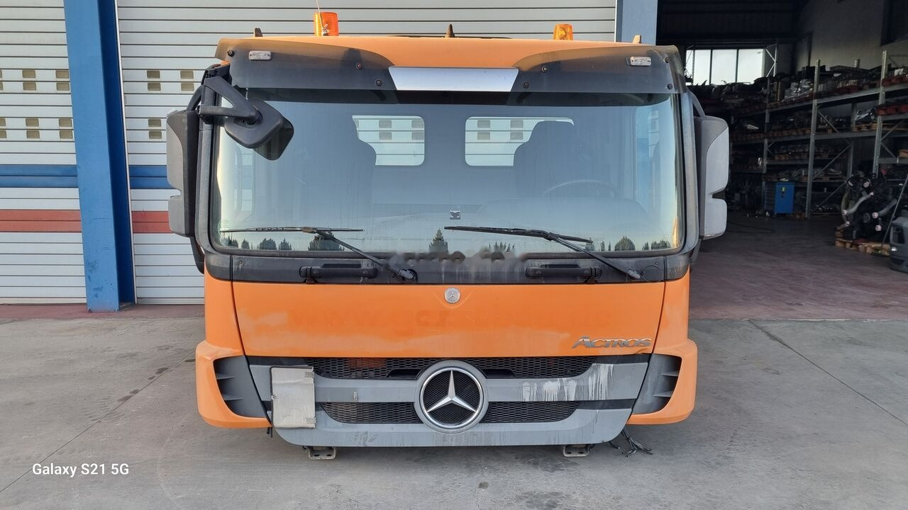Mercedes-Benz CAB MERCEDES ACTROS MP3 MEDIUM 9436000020 Mercedes-Benz ACTROS MP3 - Kabina za Kamion: slika 4 Mercedes-Benz CAB MERCEDES ACTROS MP3 MEDIUM 9436000020 Mercedes-Benz ACTROS MP3 - Kabina za Kamion: slika 4