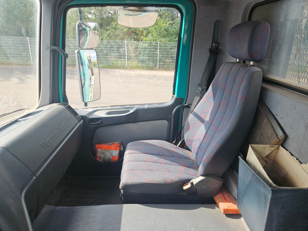 Mercedes-Benz Actros 2631 6x4 Blatt/Blatt orig. 170.000 km!! - Istovarivač: slika 5 Mercedes-Benz Actros 2631 6x4 Blatt/Blatt orig. 170.000 km!! - Istovarivač: slika 5