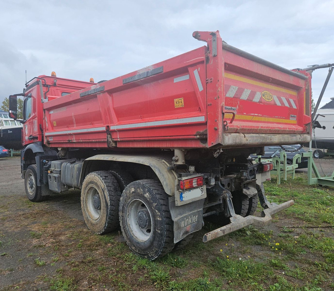 Mercedes-Benz Arocs 3346 6x6 Dreiseitenkipper mit Bordmatik - Istovarivač: slika 3 Mercedes-Benz Arocs 3346 6x6 Dreiseitenkipper mit Bordmatik - Istovarivač: slika 3