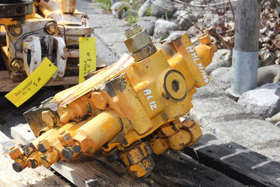 Ahlmann AS 12 - Hidraulični ventil za Građevinska mašina: slika 2 Ahlmann AS 12 - Hidraulični ventil za Građevinska mašina: slika 2