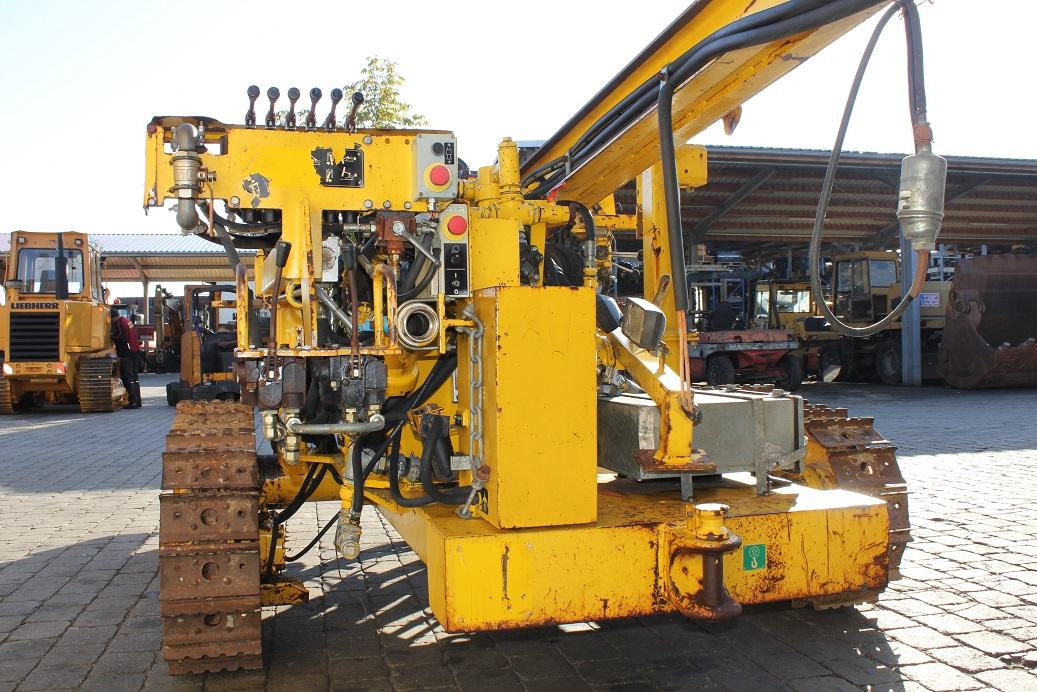 Atlas Copco ROC 422 PC - Mašina za usmereno bušenje: slika 4 Atlas Copco ROC 422 PC - Mašina za usmereno bušenje: slika 4