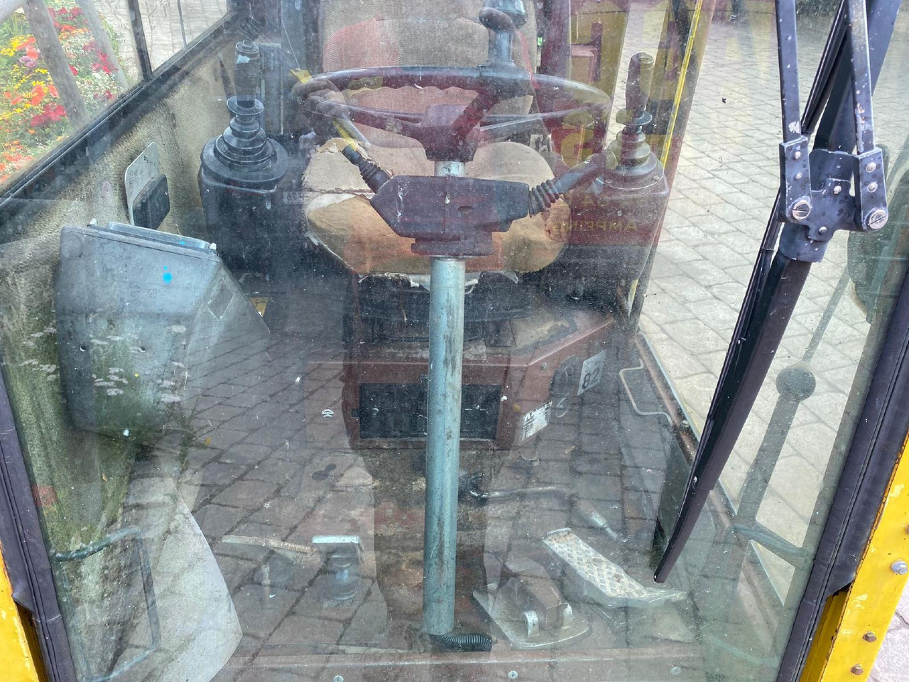 Case 888 P - Kabina za Bager točkaš: slika 4 Case 888 P - Kabina za Bager točkaš: slika 4