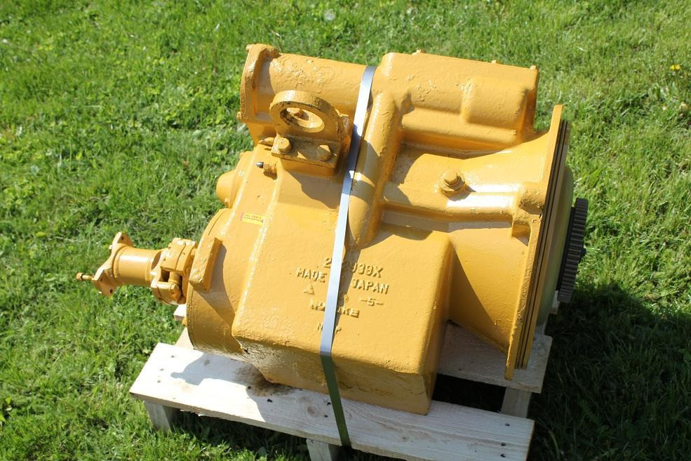 Caterpillar D 3 C - Menjač za Građevinska mašina: slika 3 Caterpillar D 3 C - Menjač za Građevinska mašina: slika 3