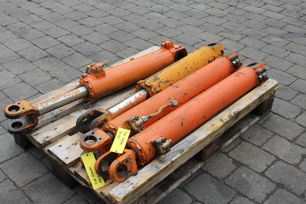 Fiat-Allis FR 10 - Hidraulični cilindar za Građevinska mašina: slika 1 Fiat-Allis FR 10 - Hidraulični cilindar za Građevinska mašina: slika 1