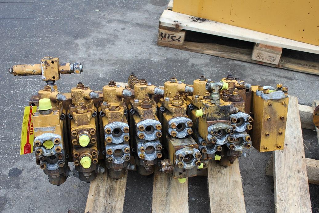 Furukawa W 625 - Hidraulični ventil za Građevinska mašina: slika 2 Furukawa W 625 - Hidraulični ventil za Građevinska mašina: slika 2