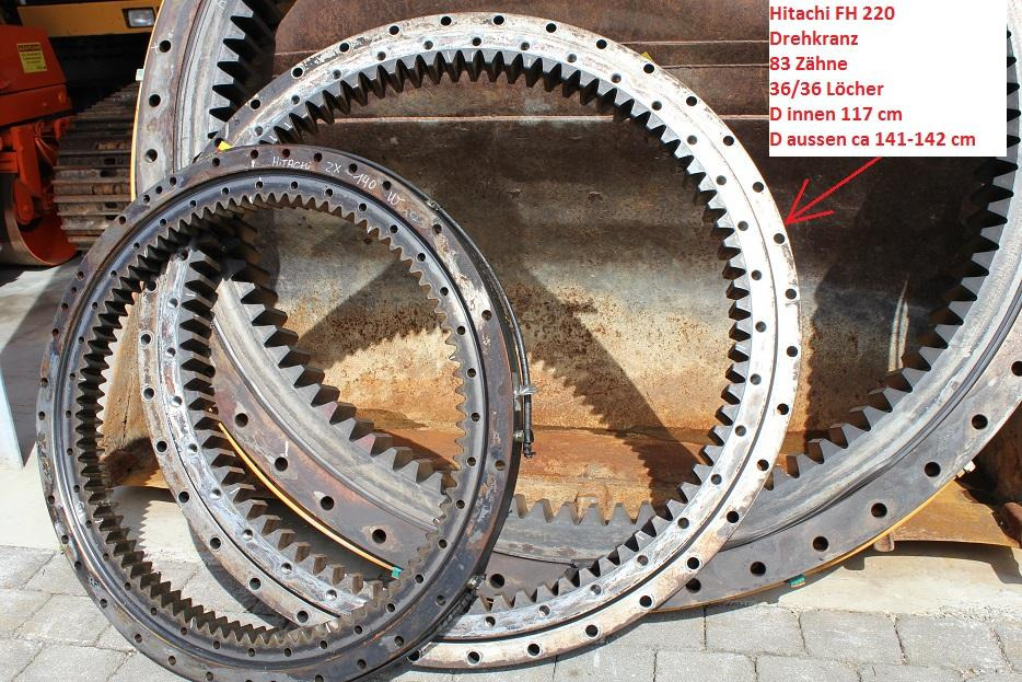 Hitachi 220 - Pokretni prsten za Građevinska mašina: slika 1 Hitachi 220 - Pokretni prsten za Građevinska mašina: slika 1