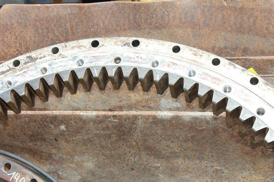 Hitachi 220 - Pokretni prsten za Građevinska mašina: slika 3 Hitachi 220 - Pokretni prsten za Građevinska mašina: slika 3