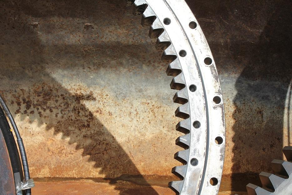 Hitachi 220 - Pokretni prsten za Građevinska mašina: slika 4 Hitachi 220 - Pokretni prsten za Građevinska mašina: slika 4