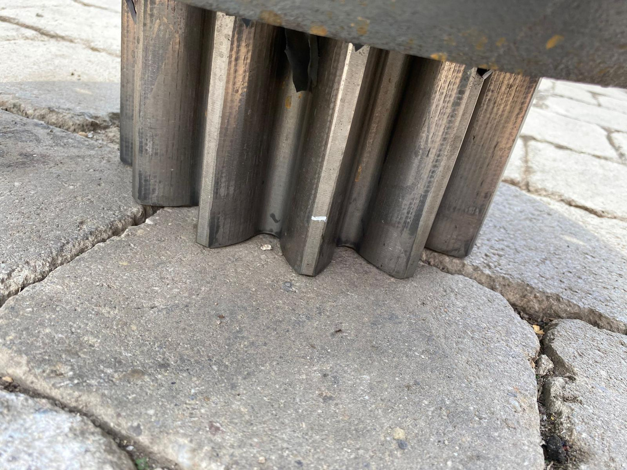 Holland E 305 - Motor okretanja za Građevinska mašina: slika 5 Holland E 305 - Motor okretanja za Građevinska mašina: slika 5