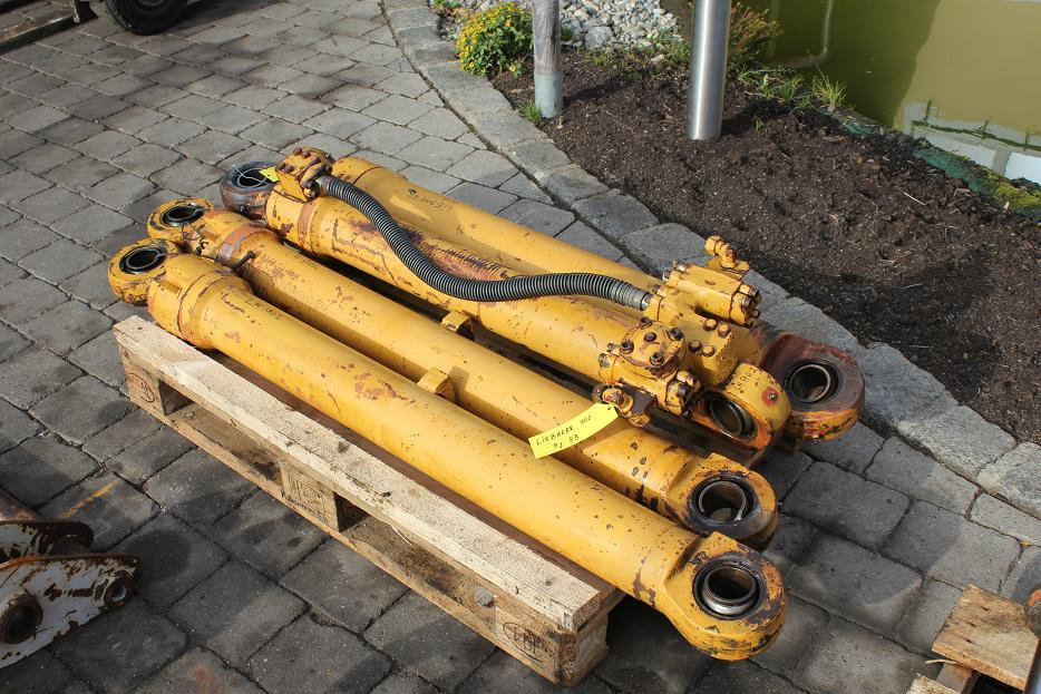 Liebherr 902 - Hidraulični cilindar za Građevinska mašina: slika 4 Liebherr 902 - Hidraulični cilindar za Građevinska mašina: slika 4