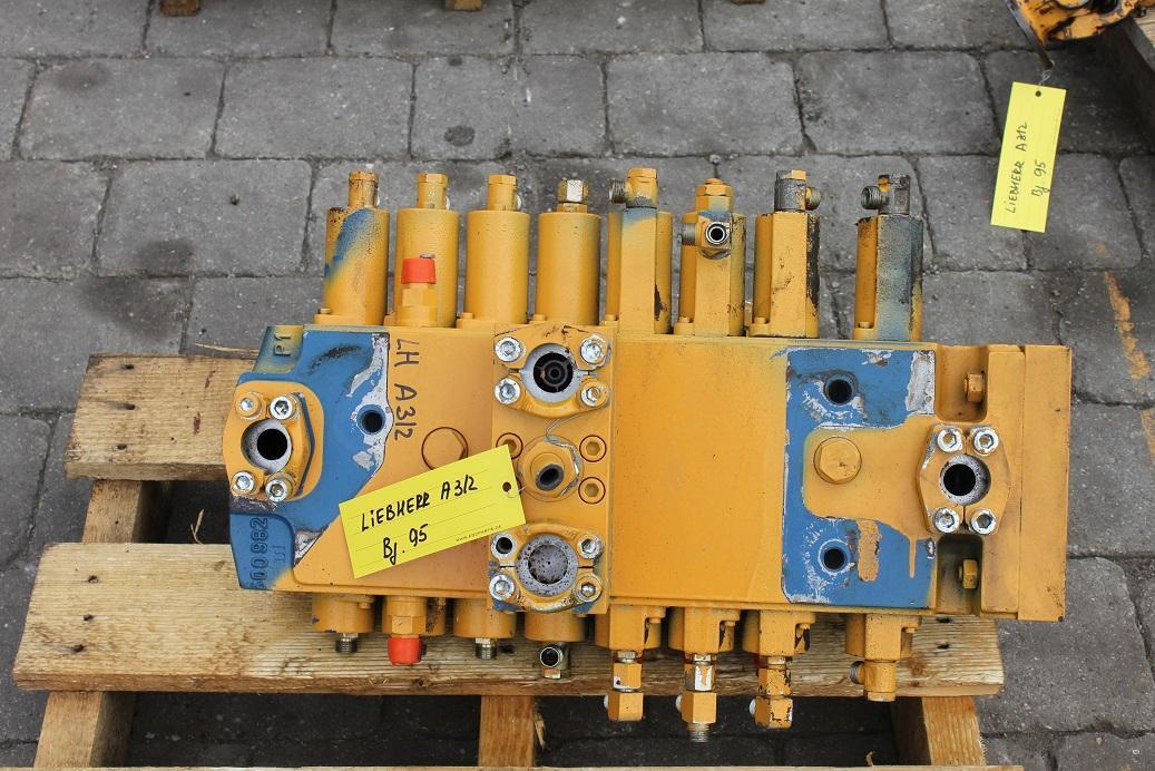 Liebherr A 312 - Hidraulični ventil za Građevinska mašina: slika 1 Liebherr A 312 - Hidraulični ventil za Građevinska mašina: slika 1