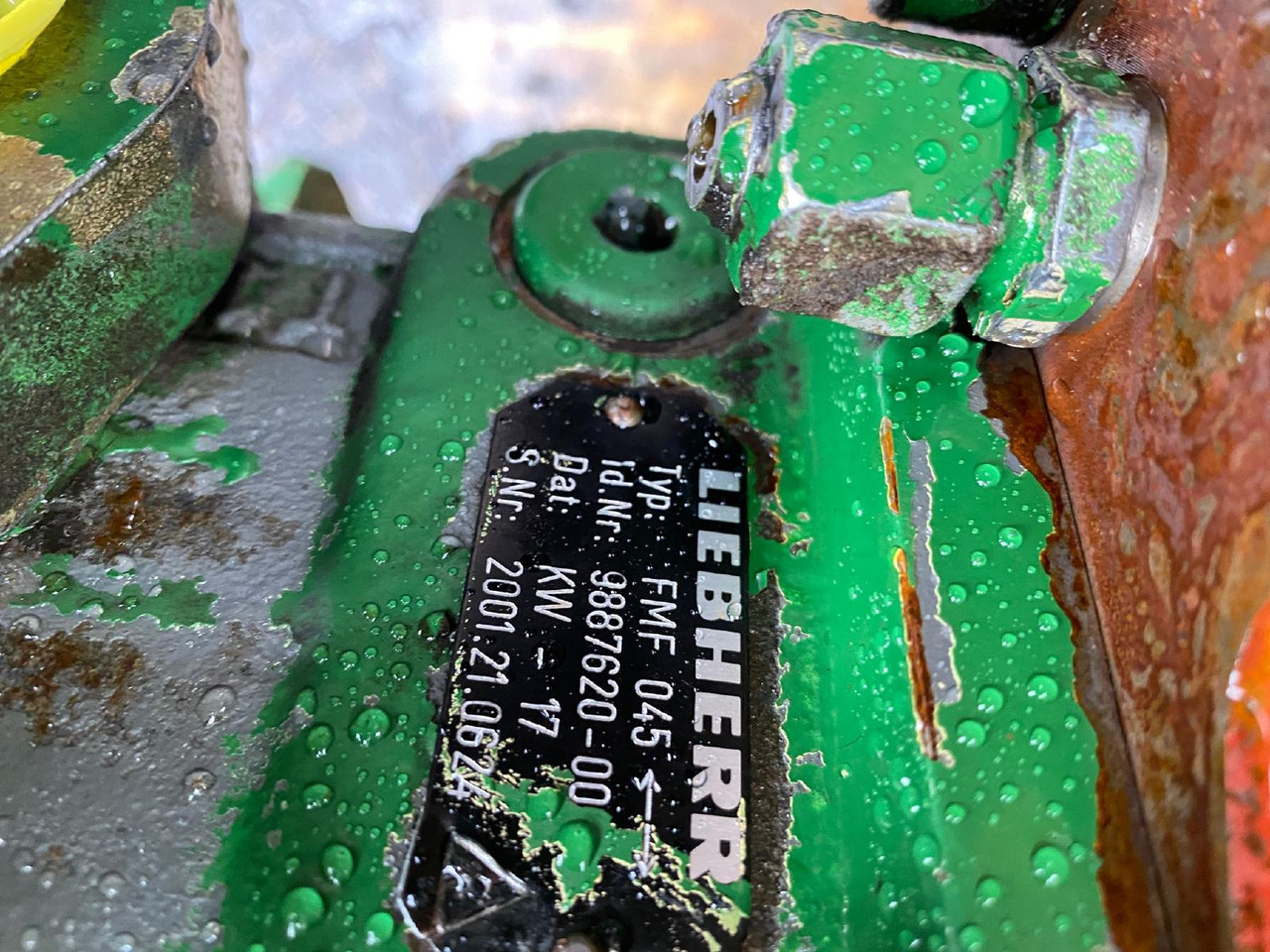 Liebherr A 904 LIT - Motor okretanja za Građevinska mašina: slika 3 Liebherr A 904 LIT - Motor okretanja za Građevinska mašina: slika 3