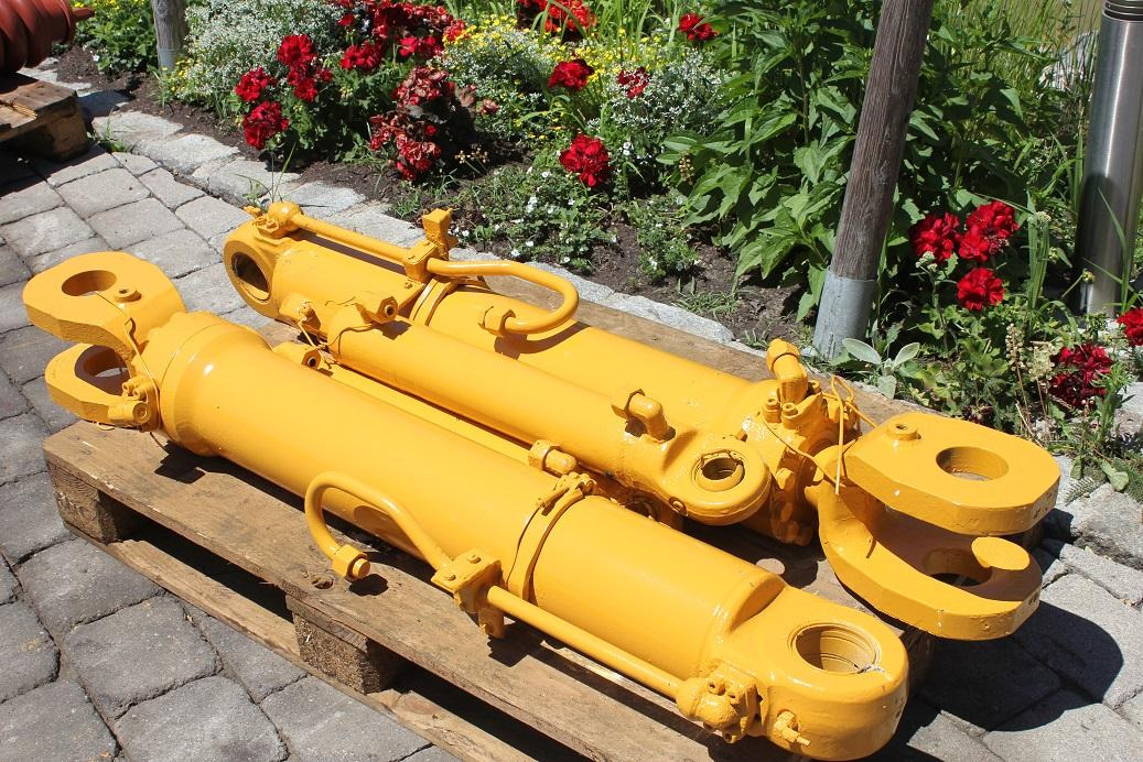 Liebherr L 544 - Hidraulični cilindar za Građevinska mašina: slika 1 Liebherr L 544 - Hidraulični cilindar za Građevinska mašina: slika 1