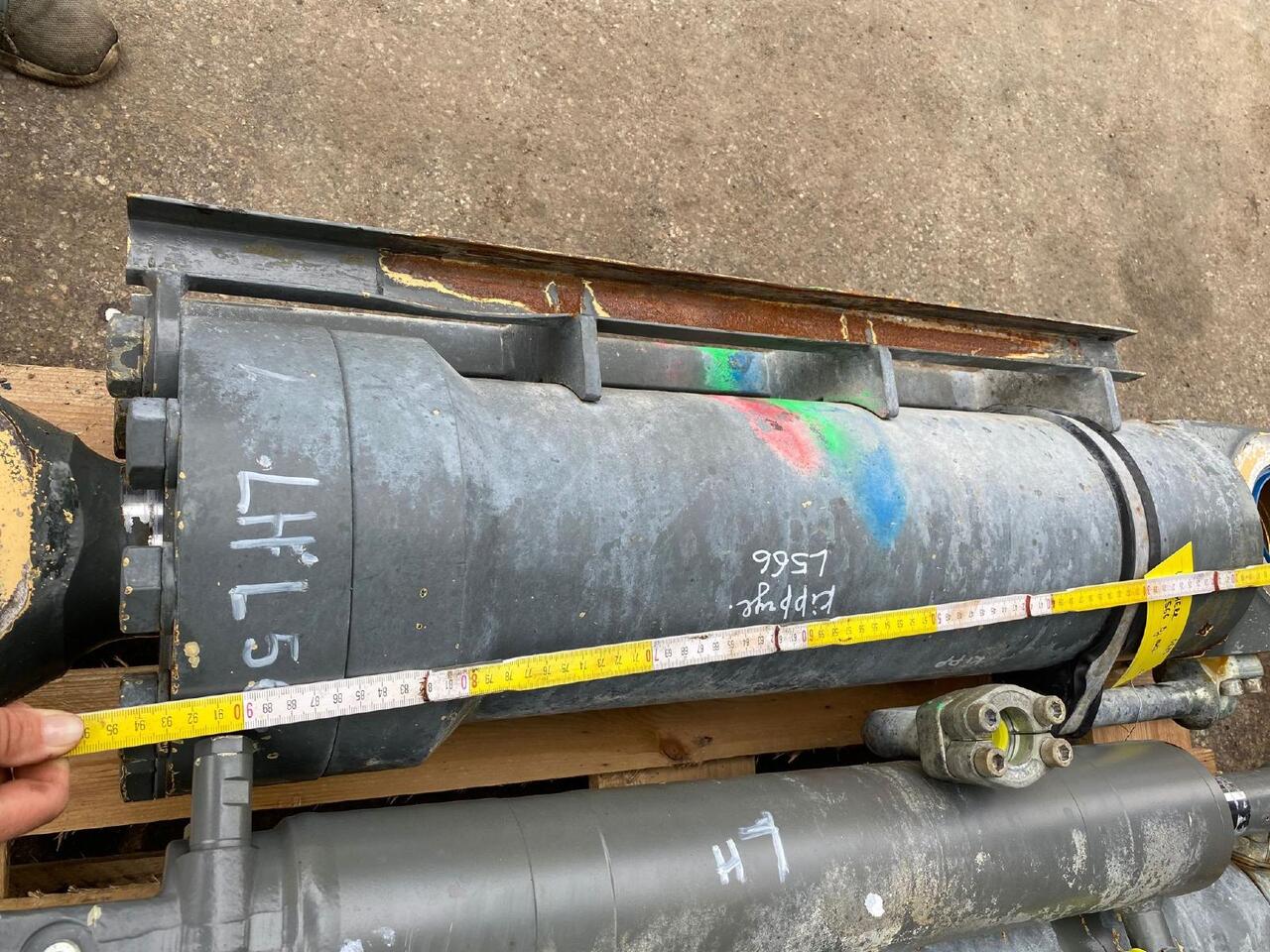 Liebherr L 566 - Hidraulični cilindar za Građevinska mašina: slika 4 Liebherr L 566 - Hidraulični cilindar za Građevinska mašina: slika 4