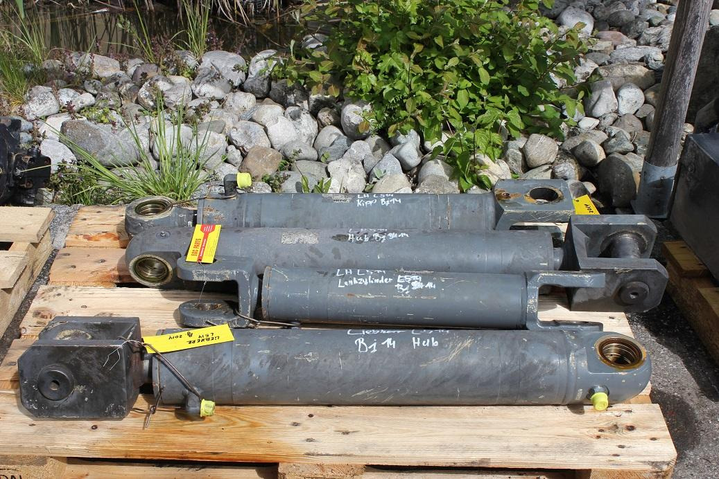 Liebherr L514 - Hidraulični cilindar za Građevinska mašina: slika 3 Liebherr L514 - Hidraulični cilindar za Građevinska mašina: slika 3