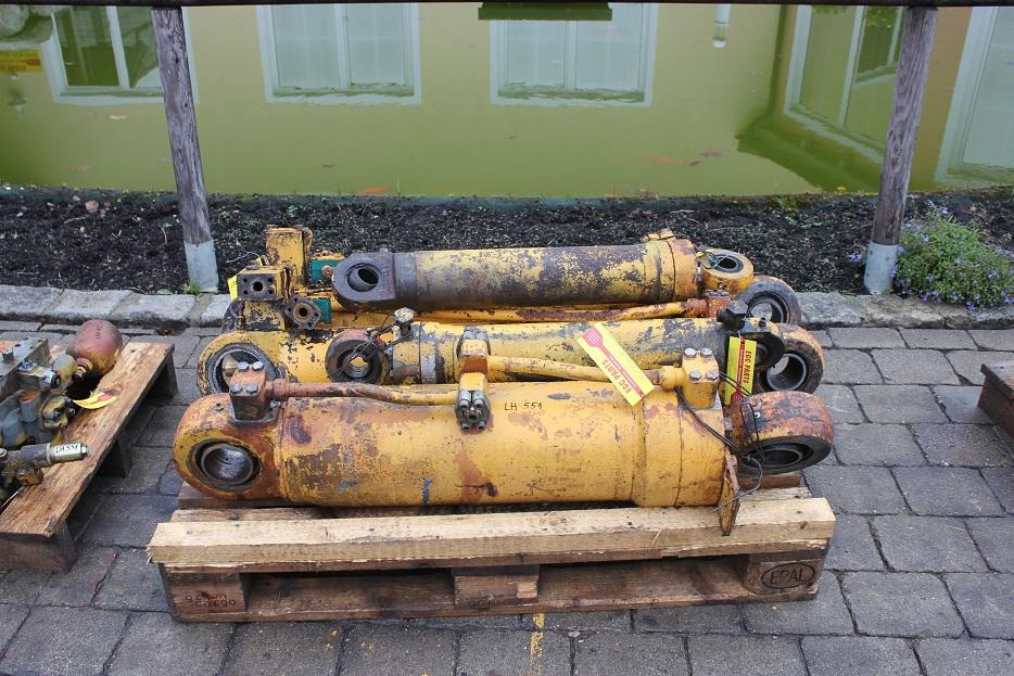 Liebherr L551 - Hidraulični cilindar za Građevinska mašina: slika 5 Liebherr L551 - Hidraulični cilindar za Građevinska mašina: slika 5