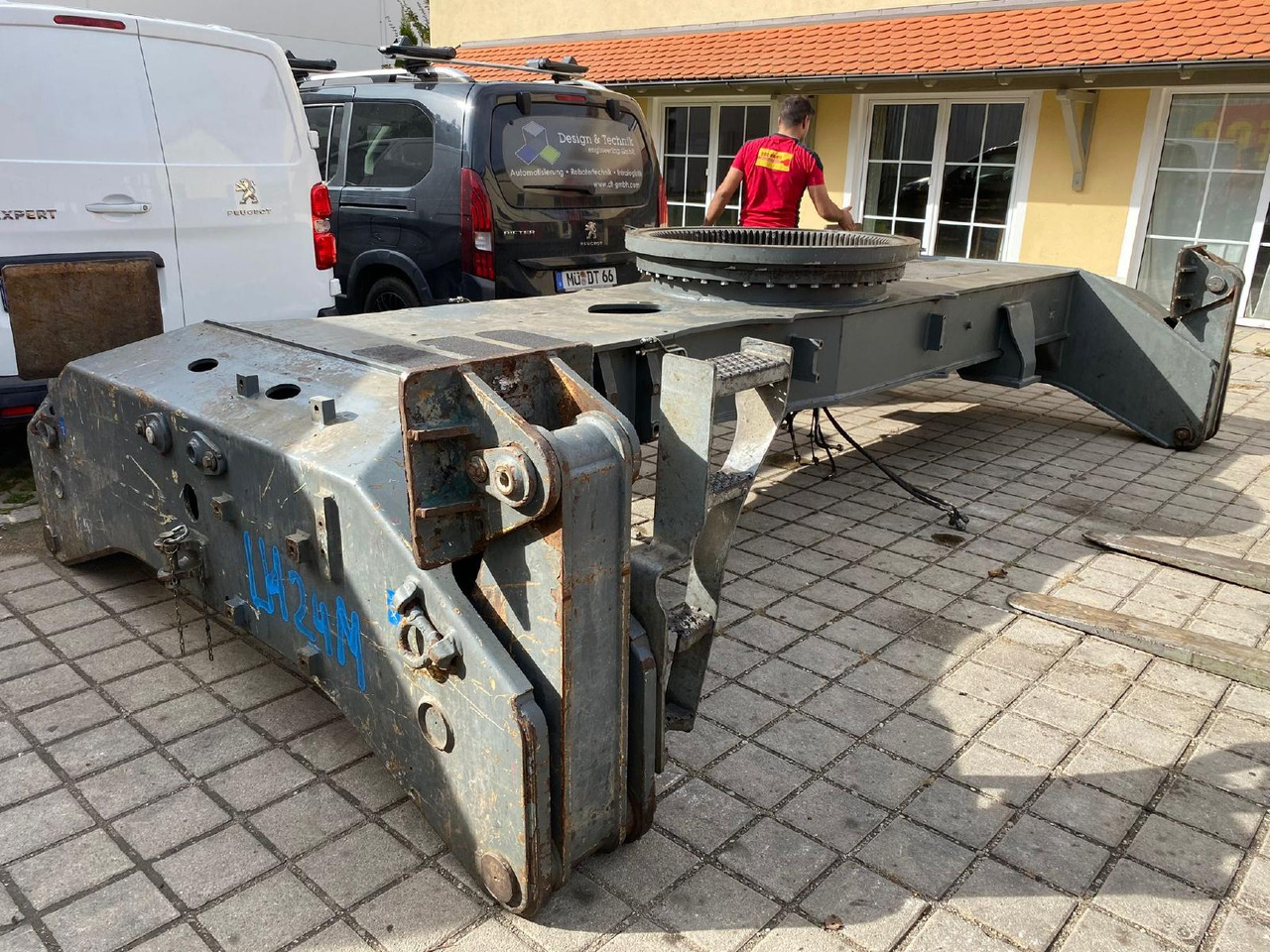 Liebherr LH 24 M LIT - Delovi podvozja za Građevinska mašina: slika 1 Liebherr LH 24 M LIT - Delovi podvozja za Građevinska mašina: slika 1