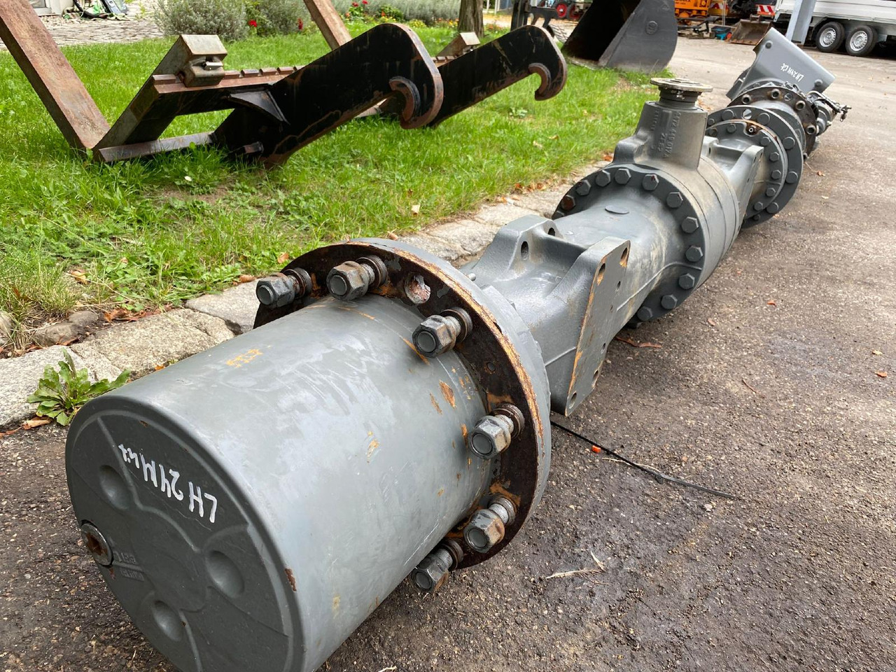 Osovina i delovi za Građevinska mašina Liebherr MS 3070 MT 3070 aus LH24M LIT: slika 8 Osovina i delovi za Građevinska mašina Liebherr MS 3070 MT 3070 aus LH24M LIT: slika 8