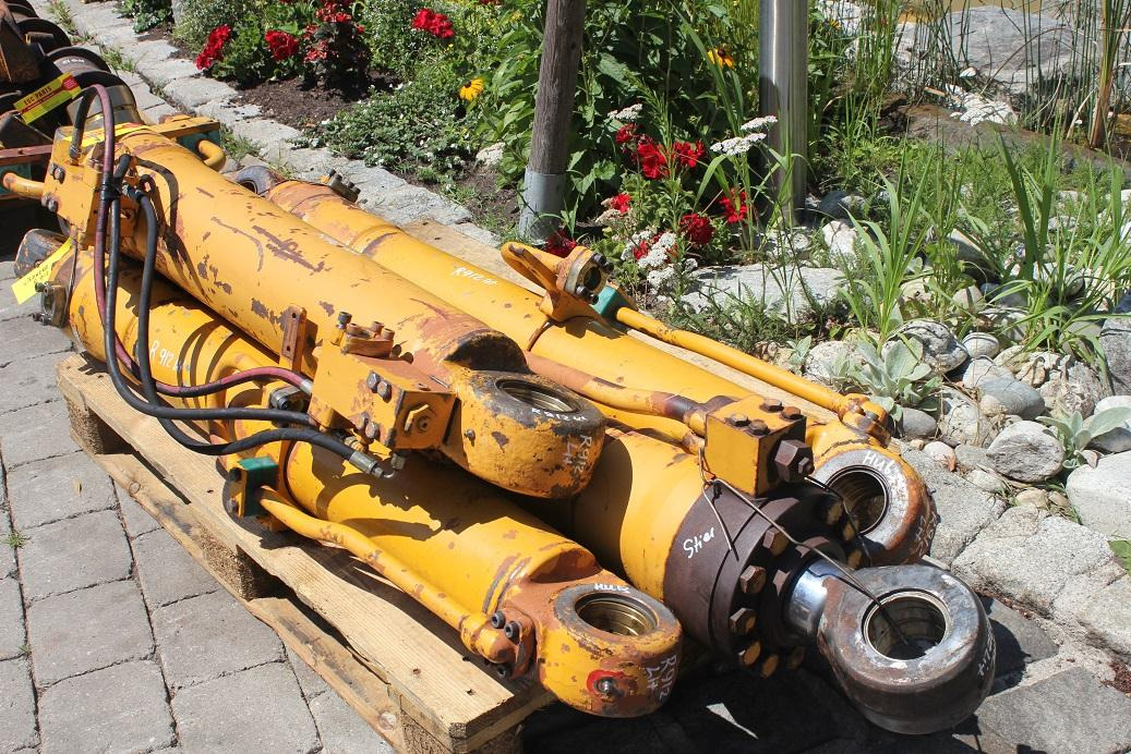 Liebherr R 912 LIT - Hidraulični cilindar za Građevinska mašina: slika 3 Liebherr R 912 LIT - Hidraulični cilindar za Građevinska mašina: slika 3