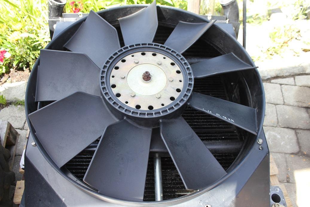 Liebherr R 924 compact - Sistem za hlađenje za Građevinska mašina: slika 2 Liebherr R 924 compact - Sistem za hlađenje za Građevinska mašina: slika 2