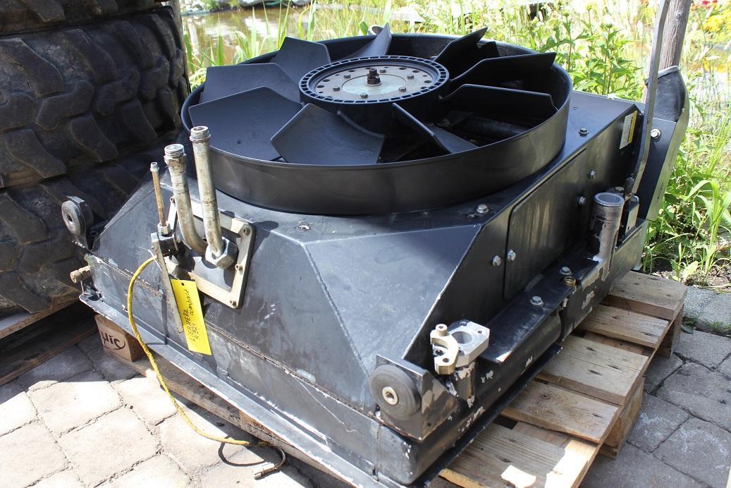 Liebherr R 924 compact - Sistem za hlađenje za Građevinska mašina: slika 3 Liebherr R 924 compact - Sistem za hlađenje za Građevinska mašina: slika 3