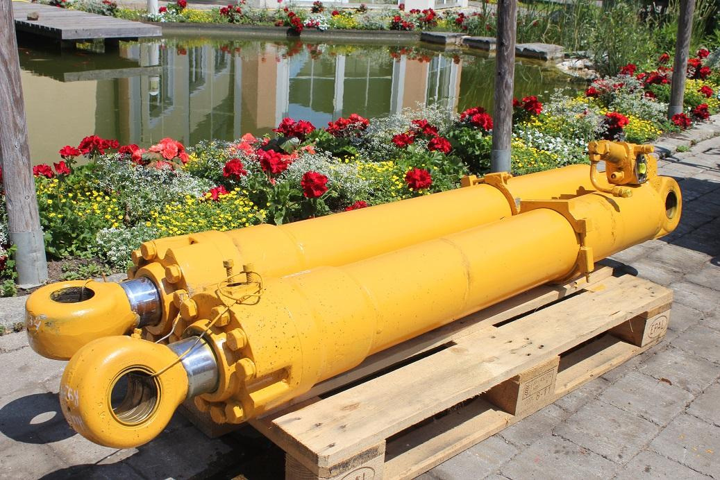 Liebherr R 934 LIT - Hidraulični cilindar za Građevinska mašina: slika 1 Liebherr R 934 LIT - Hidraulični cilindar za Građevinska mašina: slika 1